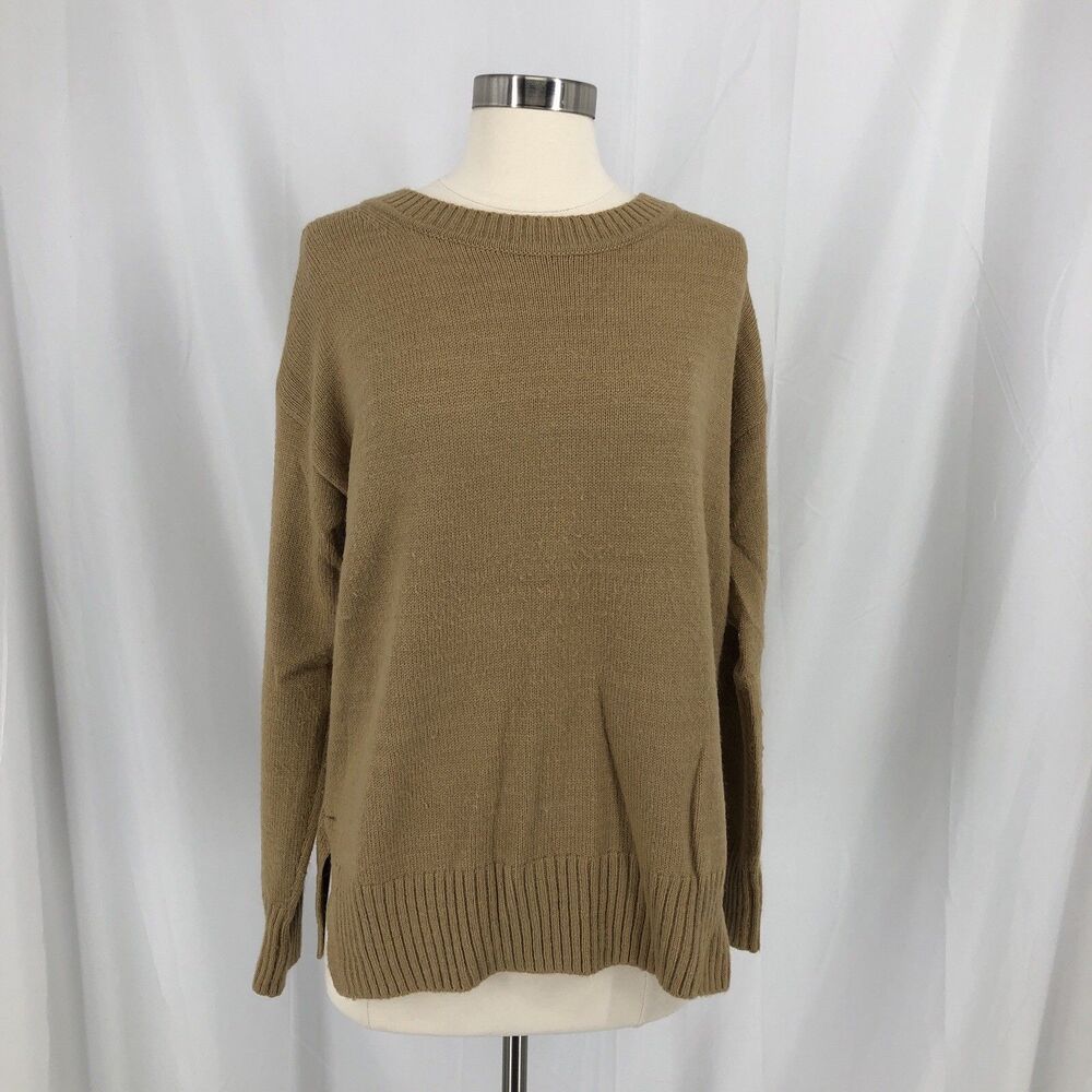 Banana Republic Women’s Tan Knit Crew Neck Sweater Size Medium